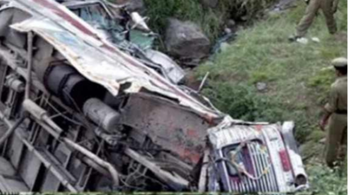 Hindistanda dəhşətli qəza - 15 ölü, 24 yaralı 