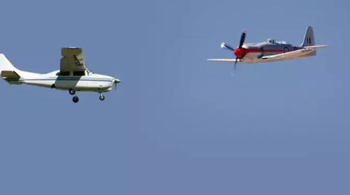 Amerikada təyyarələr havada toqquşdu - Ölənlər var 