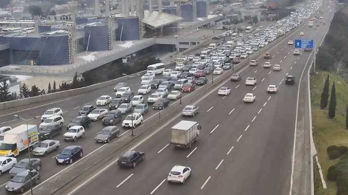 Bakının hansı yollarında tıxac var? - SİYAHI   - FOTO