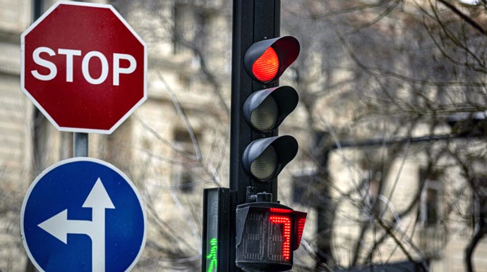 Цифровые табло на светофорах повышают риск ДТП - ЦИУТ 