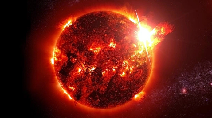 На Солнце зафиксировали третий подряд мощный взрыв 