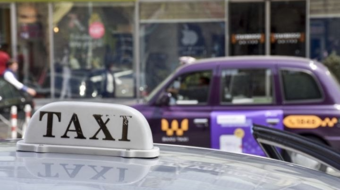 Taksi sürücülərindən TƏHLÜKƏ  -  İranyönümlü dini təbliğat aparanlar niyə NƏZARƏTƏ GÖTÜRÜLMÜR?