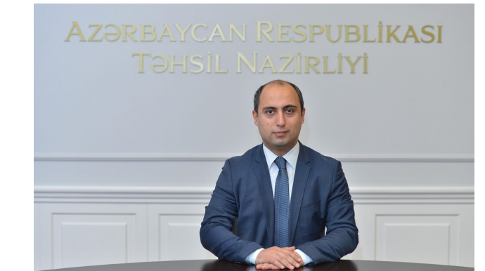 Təhsil nazirindən məktəbdə pul yığılması ilə bağlı açıqlama