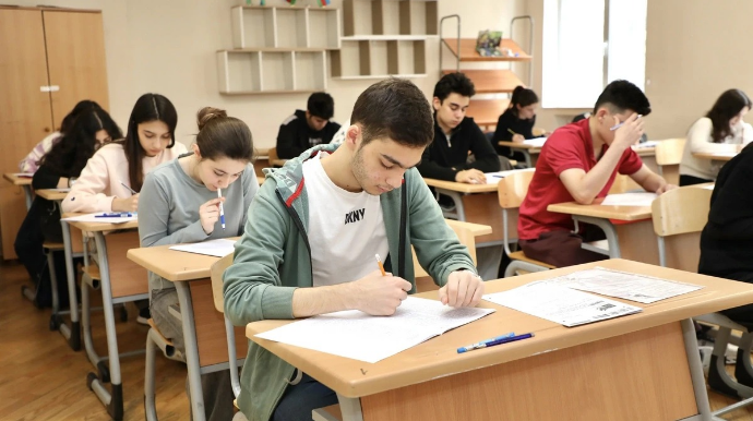 Buraxılış imtahanına salınan suallar çətin olub? – Təhsil eksperti AÇIQLADI 