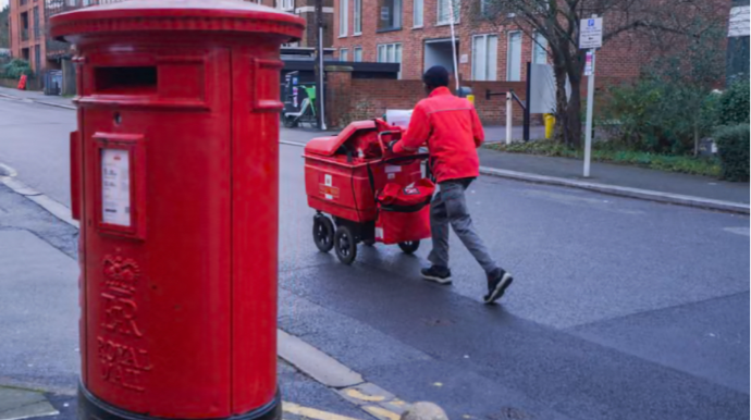 Poçt xidməti gecikdirməyə görə 21 milyon dollar cərimələnib 