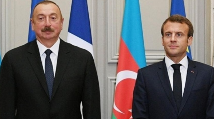 Makron İlham Əliyevə zəng etdi