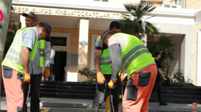 Qanunsuz parkinq belə söküldü  - VİDEO