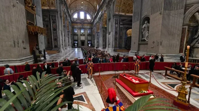 Roma Papası dəfn edildi - FOTO - VİDEO - YENİLƏNİB