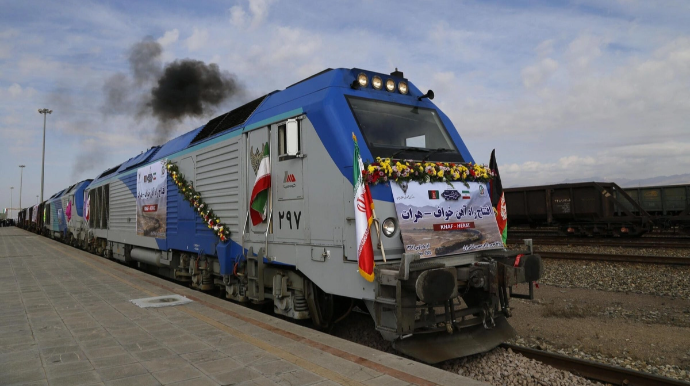 В Афганистане ждут прибытия первого в истории страны пассажирского поезда 
