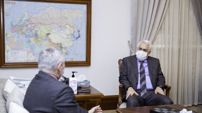 Bakı-Dərbənd dəmir yolu xəttinin elektrikləşdirilməsi müzakirə olunub  - FOTO