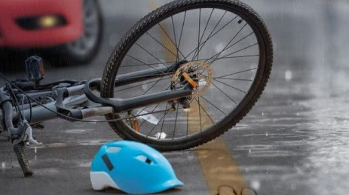 Xaçmazda avtomobil velosipedçini vurub öldürdü 