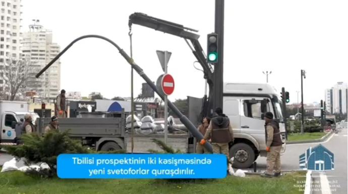 Paytaxtın bu kəsişməsində  tıxaca qarşı YENİLİK - VİDEO