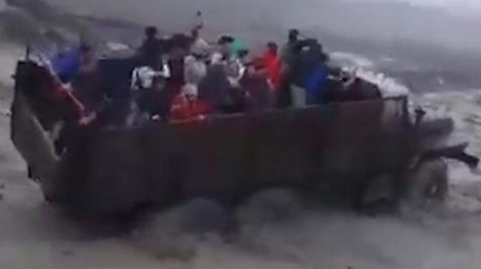 Körpü tələb edən kənd sakinlərinə müsbət cavab verildi  - VİDEO