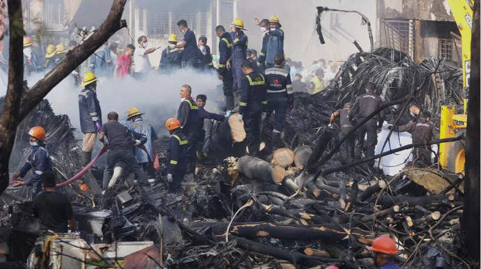 Hindistandakı təyyarə qəzasında ölənlərin sayı 310-u ötdü 