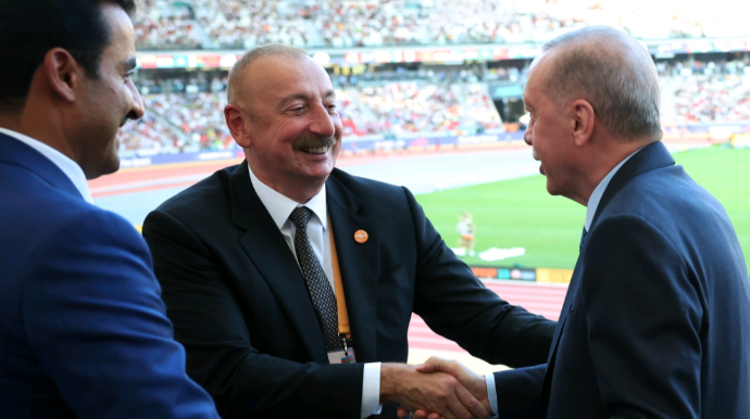 Liderlər Budapeştdə - FOTOLAR 