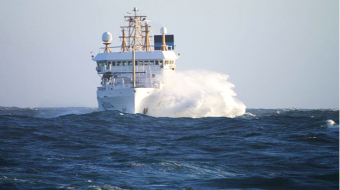 Küləkli hava şəraiti ilə bağlı gəmilərə xəbərdarlıq edildi 