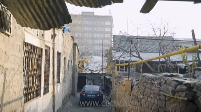 CBC telekanalının dronu İrəvanın dağıdılmış tarixini lentə alıb - VİDEO