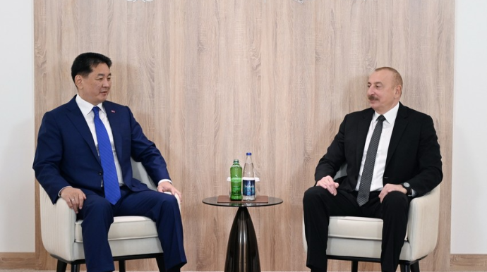 İlham Əliyev Monqolustan Prezidenti ilə görüşüb - YENİLƏNİB