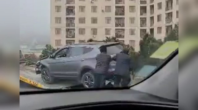 Bu yolda nişanın tələbini pozan sürücülər qəzaya düşür  - VİDEO