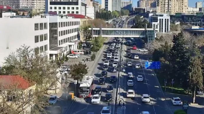 Что меняется в организации дорожного движения в Баку? - ВИДЕО 