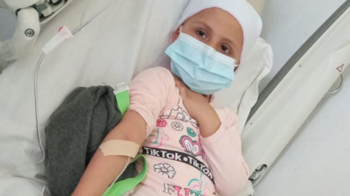 Altı yaşlı Nazlının sizin köməyinizə ehtiyacı var  - FOTO