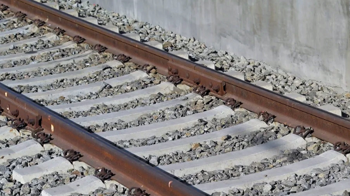 İranda qatarların fəaliyyəti bərpa olunub 