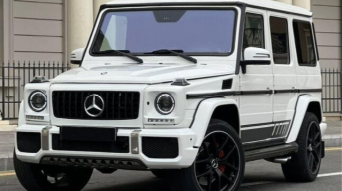 Bu maşınları ölkəyə gətirmək üçün 200 min manat vergi ödəməlisən 