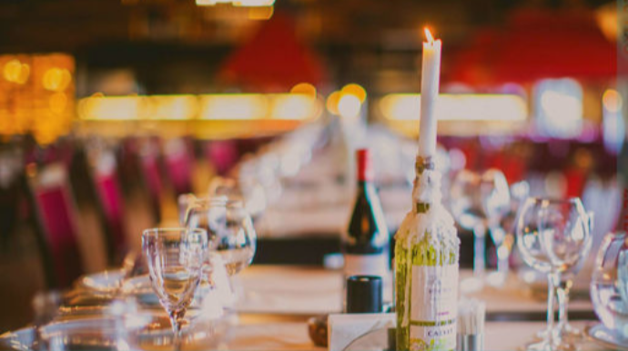 Restoranların pul tələsi:  25 faiz xidmət haqqı qanunidirmi?