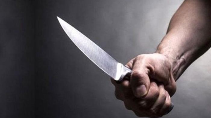Naftalanda 30 yaşlı kişi bıçaqlandı
