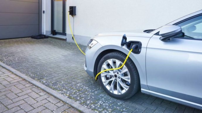 Elektromobil sürücüləri bu qaydalara əməl etsəniz, maşının ömrünü uzada bilərsiniz - ARAŞDIRMA