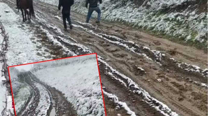 Məktəbə atla gedib-gələ şagirdlər  - Yol problemi niyə həll olunmur? - FOTO 