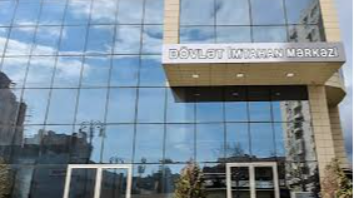 4 şagirdin qızdırması oldu, daha 3-ü isə imtahana telefon keçirdi 