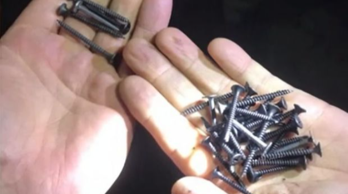 Polşalı fermerlər bu dəfə mismarlı aksiya keçirdilər - VİDEO 