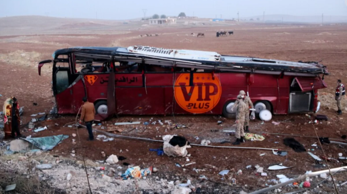 İraqın cənubunda avtobus aşdı: 21 ölü, 19 yaralı 