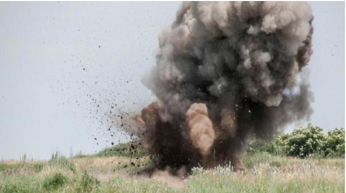 Türkiyə vətəndaşı olan sürücü Qarabağda minaya düşdü 