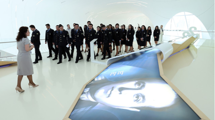 Gömrükçülər Heydər Əliyev Mərkəzində - Fotolar 