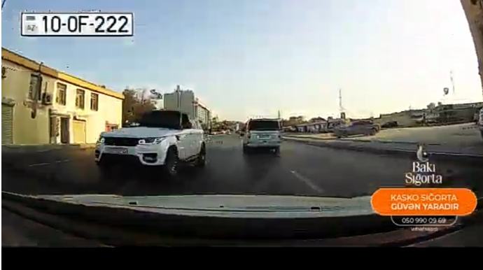 Bahalı avtomobillə qayda pozan  sürücü - VİDEO 