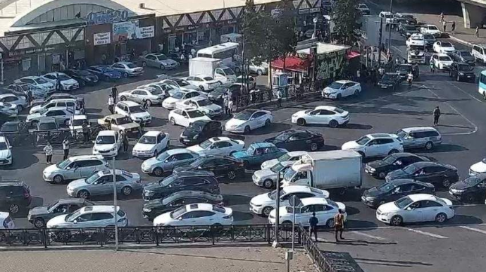 Bakının bəzi yollarında sıxlıq var - SİYAHI