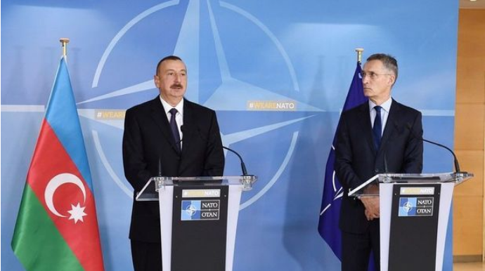 Azərbaycan lideri: “Zəngəzur və Laçın dəhlizlərinin istifadə rejimi eyni olmalıdır”