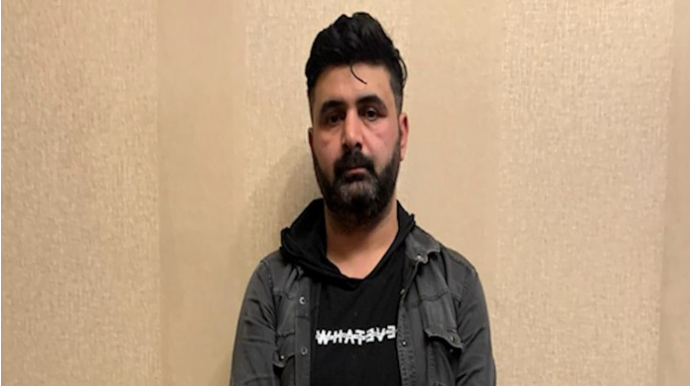 Maşınların şüşələrini sındırıb, qiymətli əşyalar oğurlayan şəxs tutuldu - VİDEO