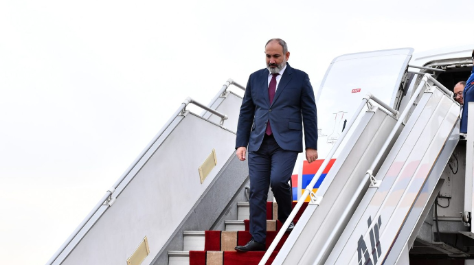 Paşinyan İlham Əliyevlə görüşmək üçün BƏƏ-yə getdi 