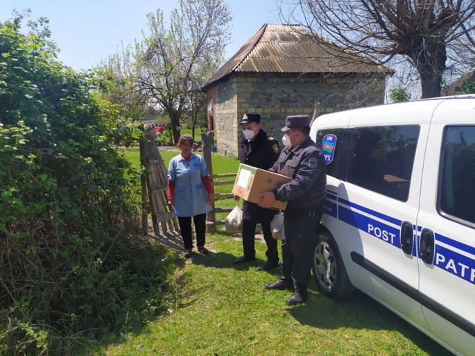 Ucar polisi 50-yə yaxın ailəyə baş çəkib - FOTO