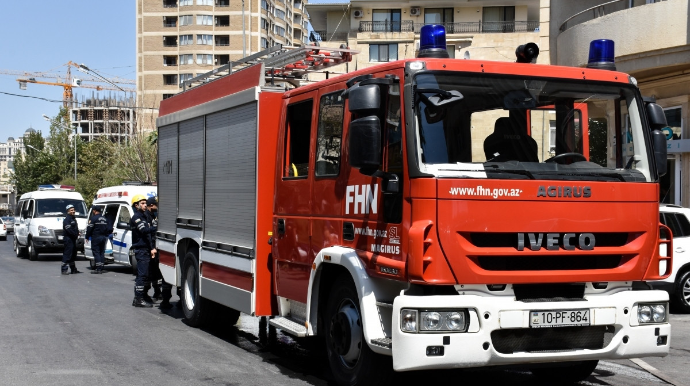 FHN:  Ötən sutkada 90 yanğına çıxış olub, 12 nəfər xilas edilib