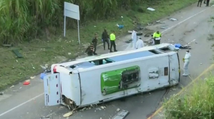 В Колумбии в ДТП с участием автобуса пострадали не менее 20 человек