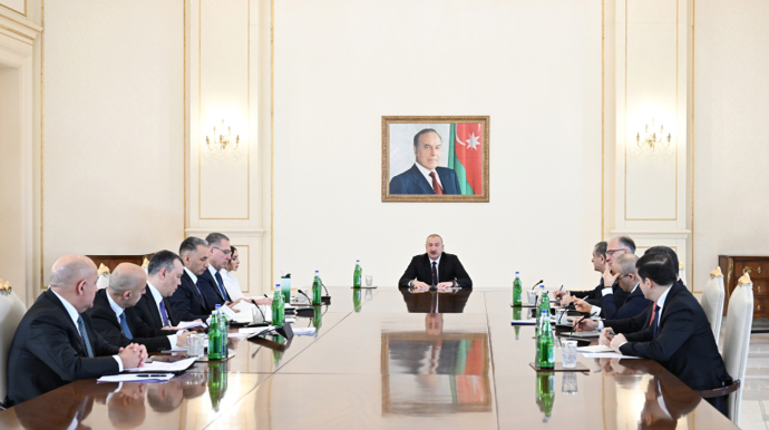 Prezident müşavirə keçirdi - FOTOLAR 