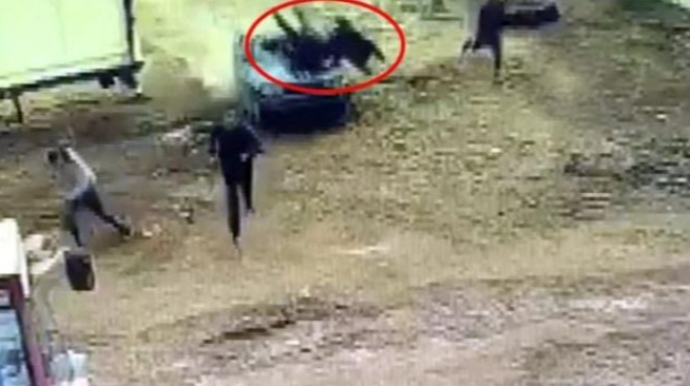 Dəhşətli görüntülər - 4 qardaş və ataları ölümdən döndü - REAL VİDEO