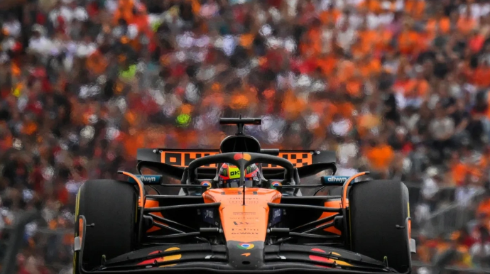 Стало известно, сколько стоит лучшая команда "Формулы-1" 