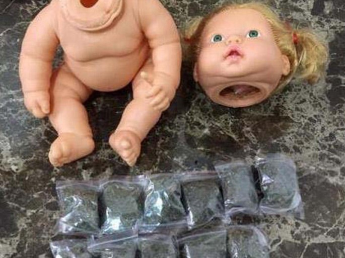 Azərbaycana kukla başında heroin göndərmək istədilər - FOTO