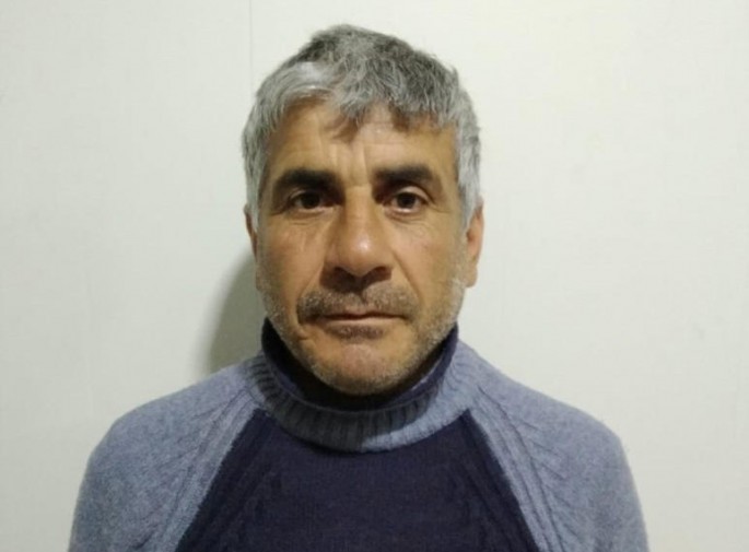 Yolun mühafizə çəpərinin dayaqlarını oğurlayan şəxs saxlanılıb - FOTO