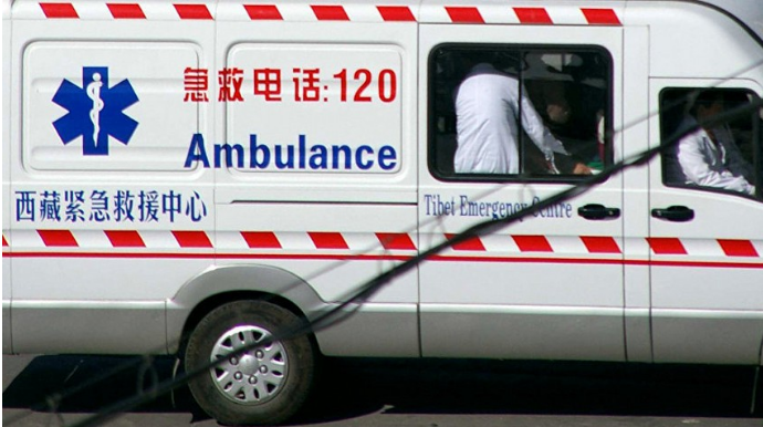 Çində ağır yol qəzasında 6 nəfər həlak olub, 13 nəfər yaralanıb 